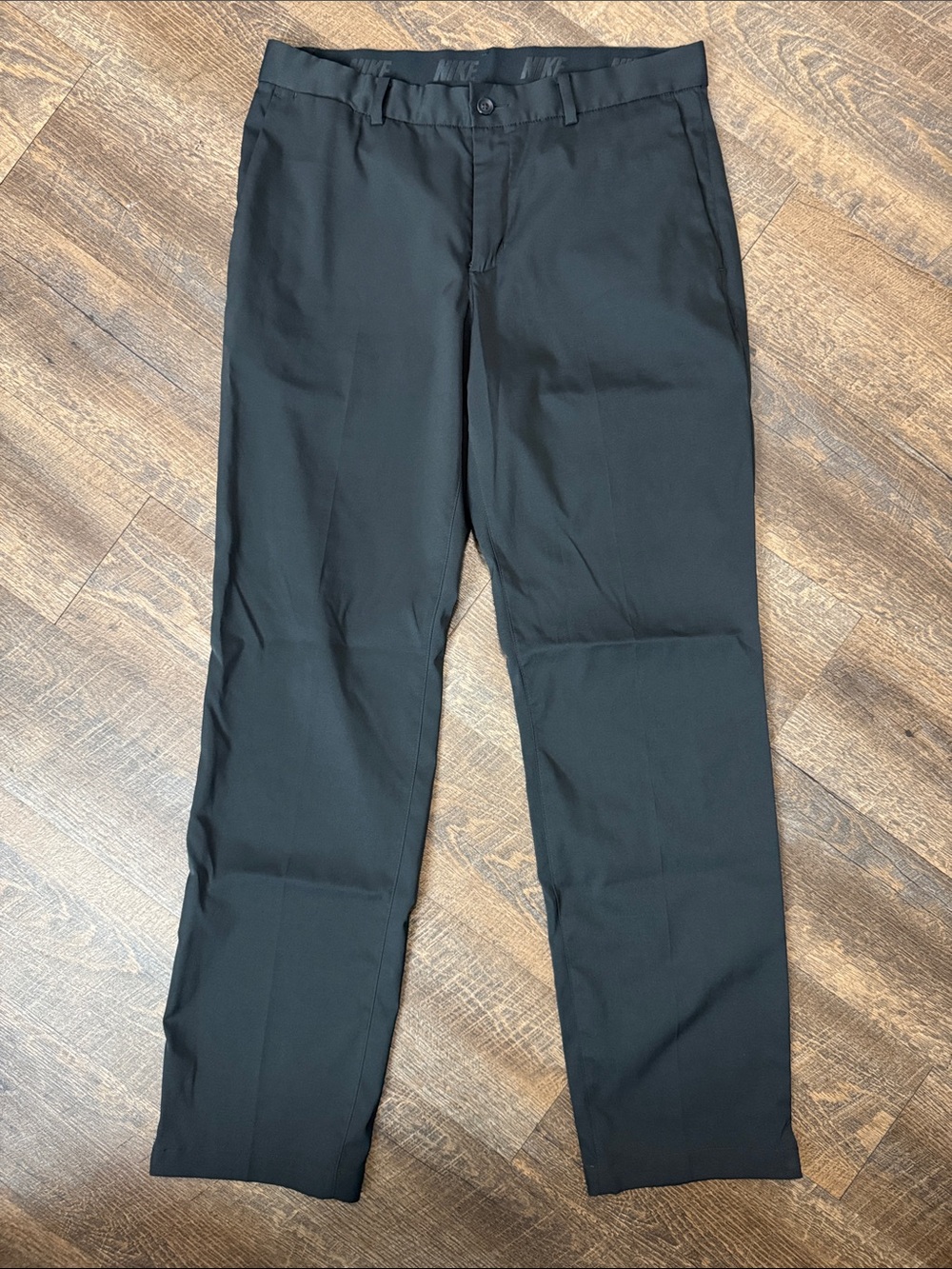 Nike Men's Black Straight-Leg Dress Pants
